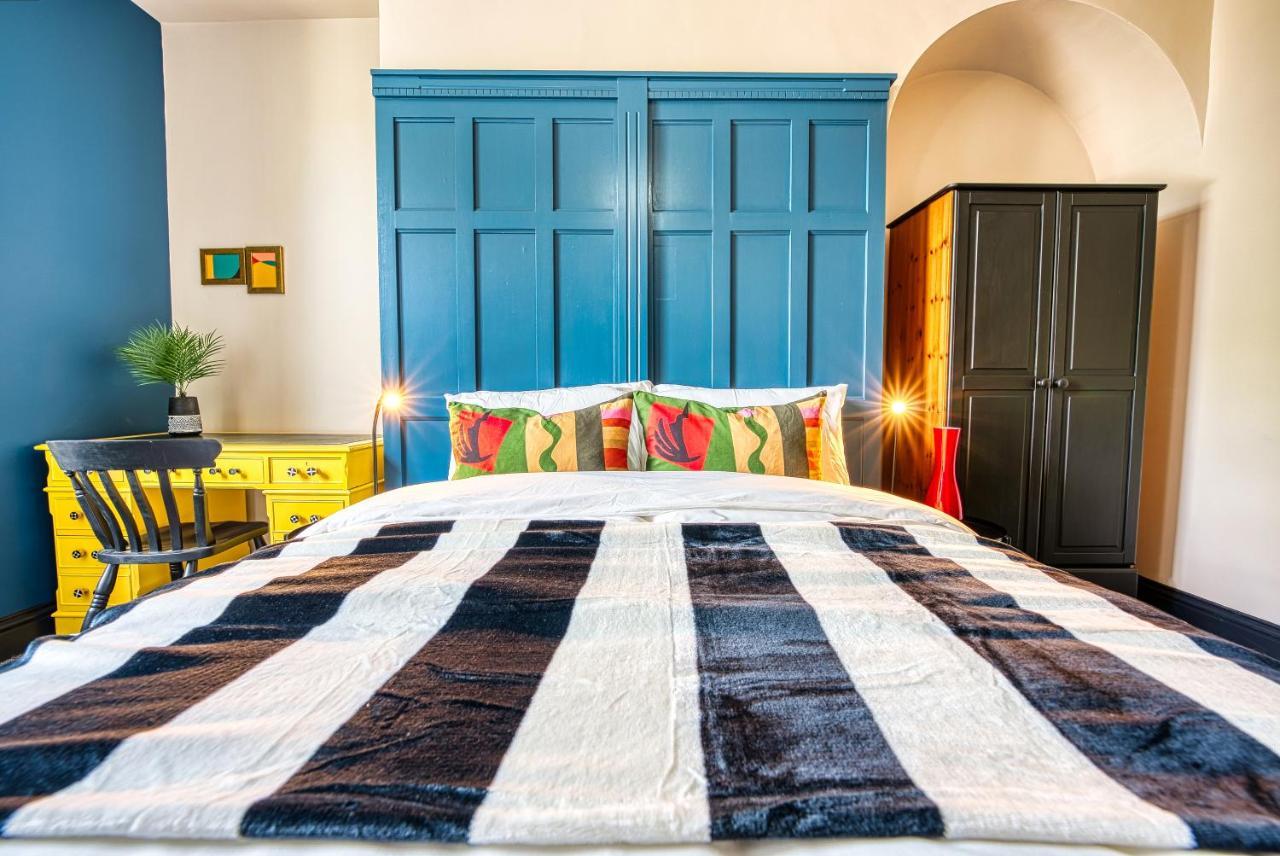 New! Unique Keighley Rooms - Perfect For Business Екстер'єр фото
