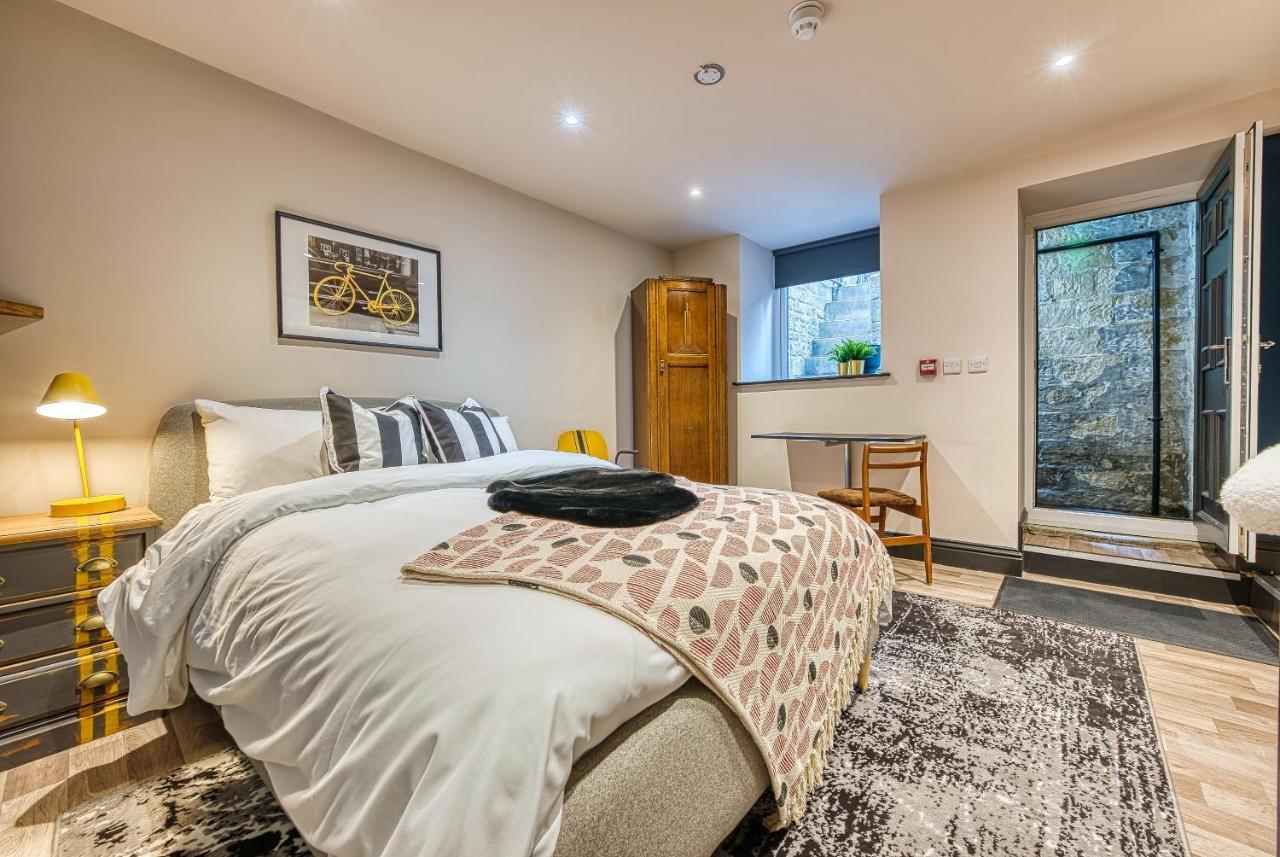 New! Unique Keighley Rooms - Perfect For Business Екстер'єр фото