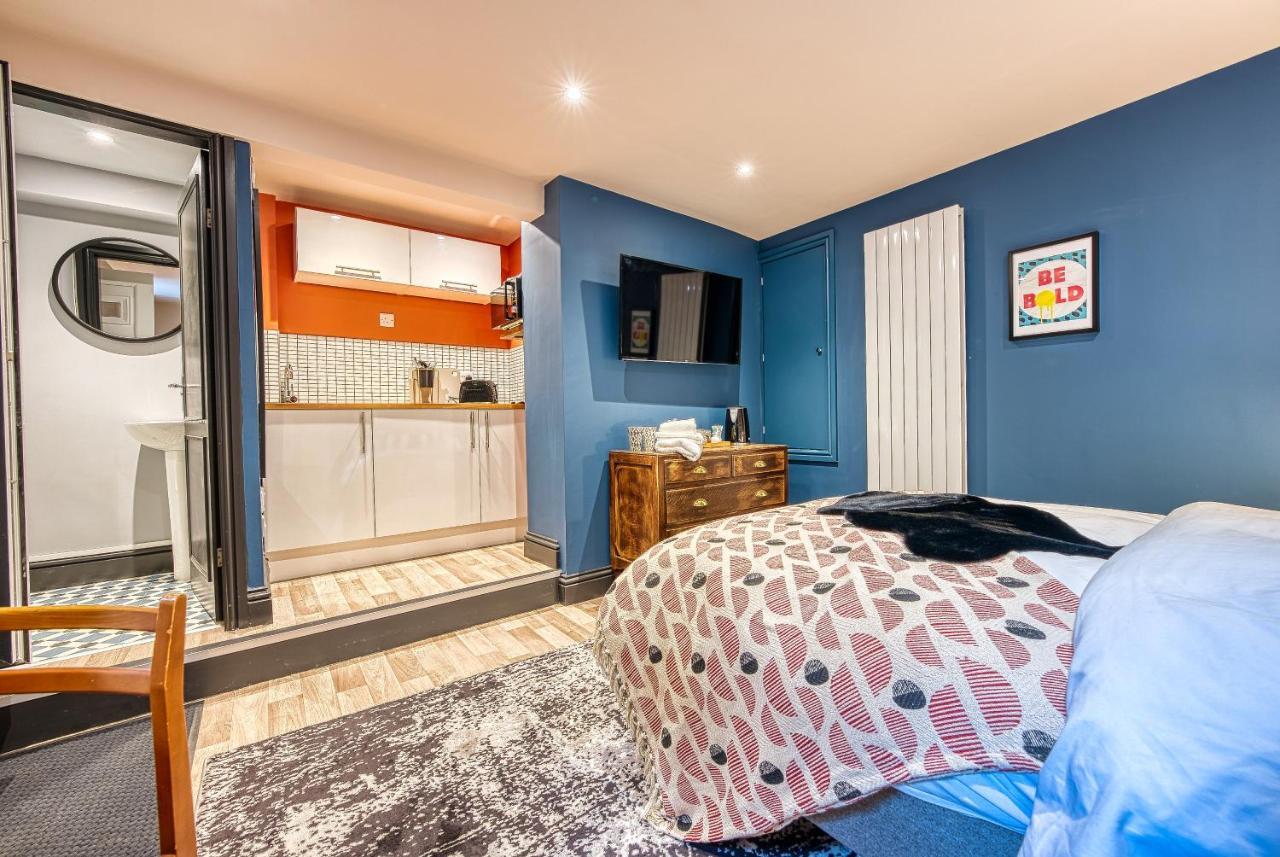 New! Unique Keighley Rooms - Perfect For Business Екстер'єр фото