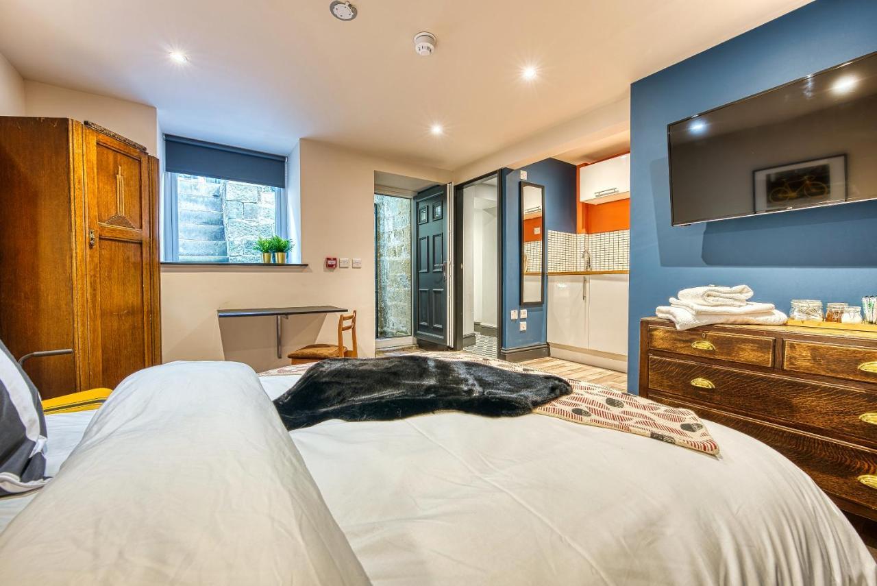 New! Unique Keighley Rooms - Perfect For Business Екстер'єр фото